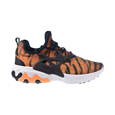 Nike mens tiger print shoes + FREE SHIPPING .